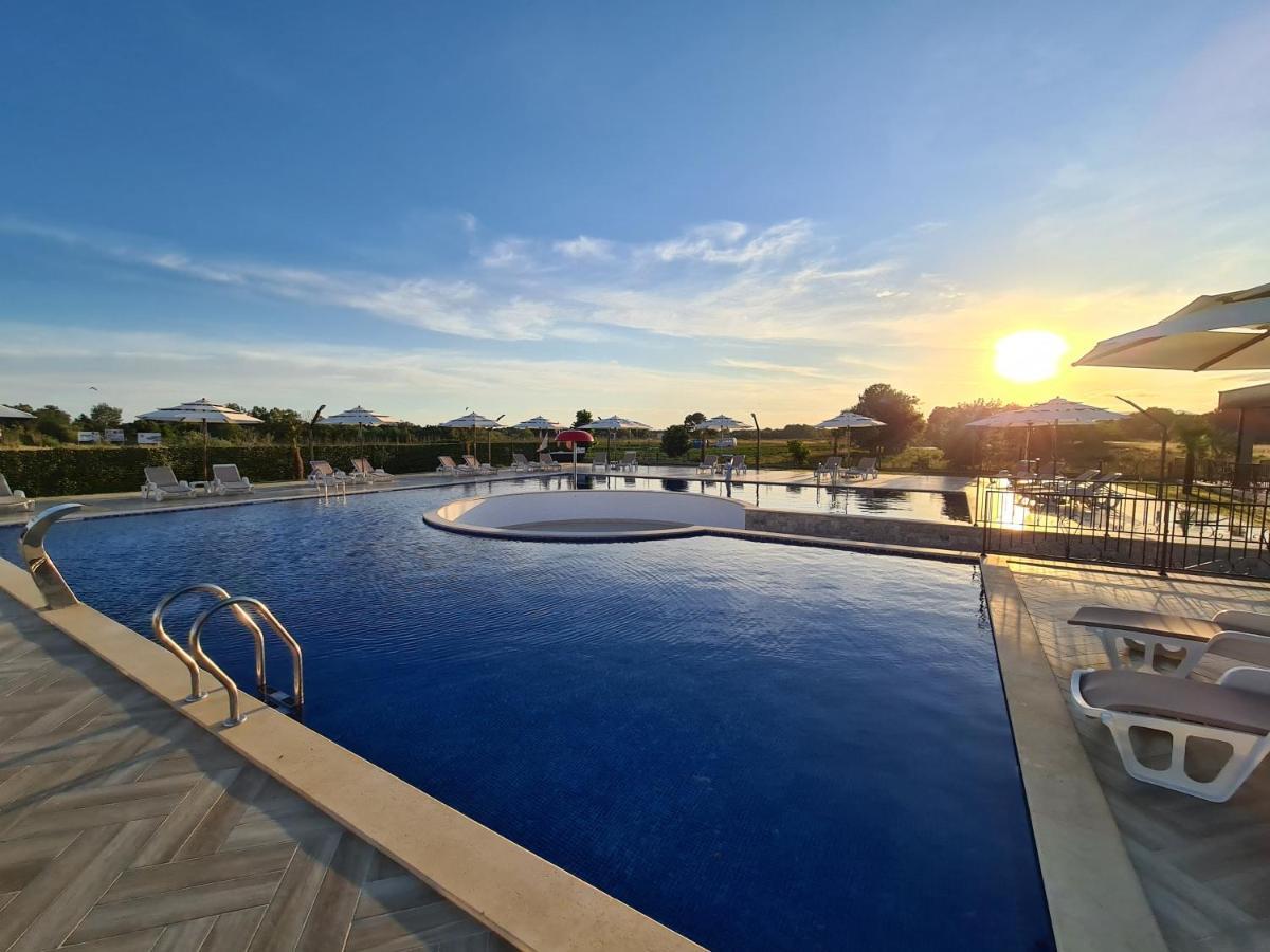 Imperial Resort Ulcinj Luaran gambar